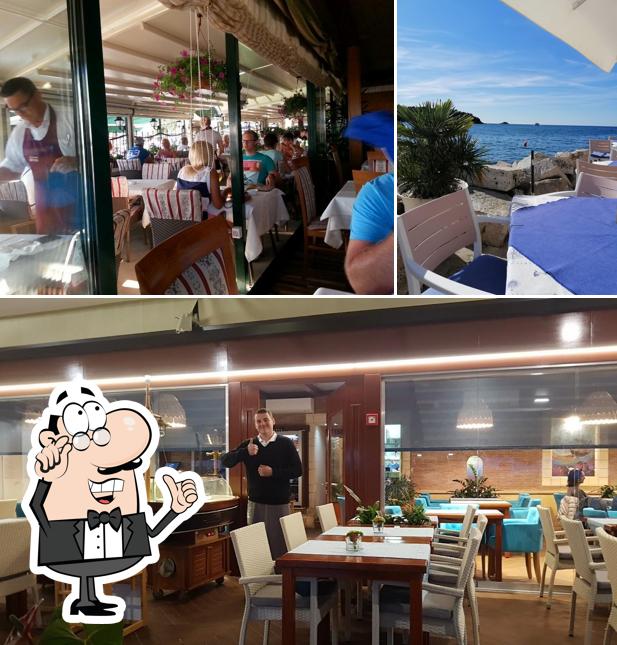 Amfora restaurant Rovinj si caratterizza per la interni e esterno