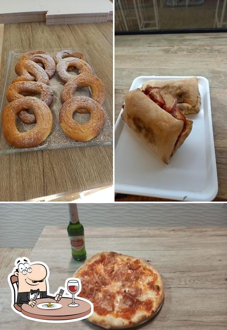 Cibo al PIZZA E PANZEROTTI PUGLIESI DI MIRIGI