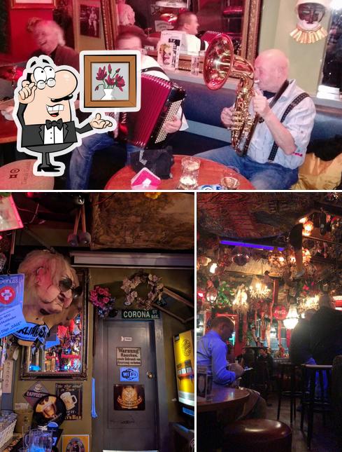 Siediti a un tavolo di Schluggstube Antiquitätenbar