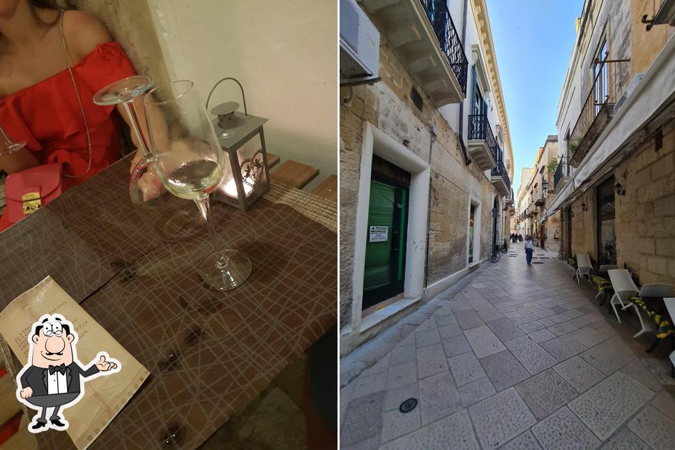 Siediti a un tavolo di Bacco Vineria