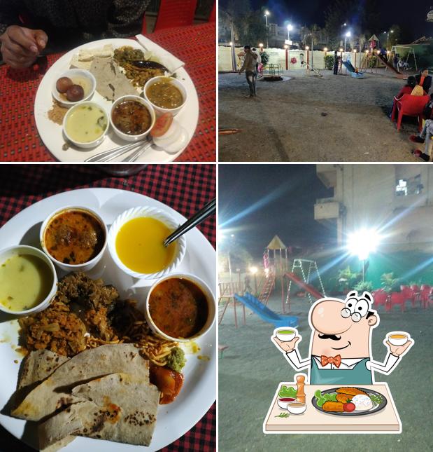 Among various things one can find food and play area at Devgad Varhadi Buffet