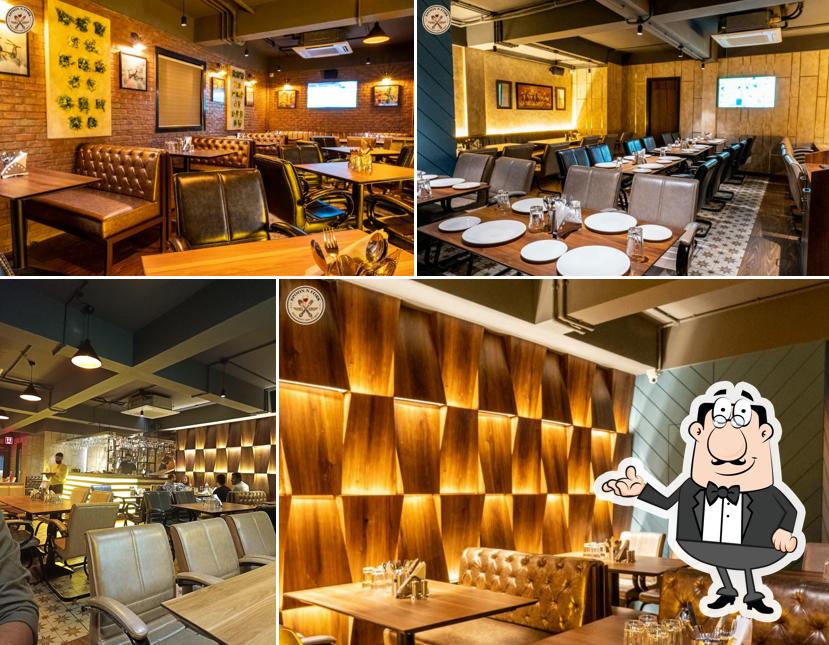 Check out how SPOON N FORK looks inside