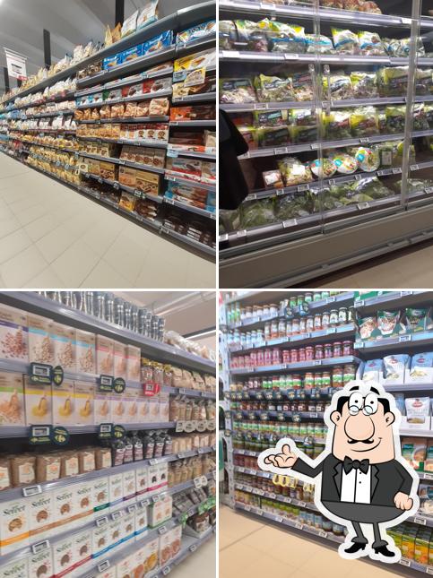 Gli interni di Supermercati Rossotono Market