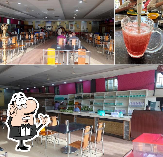 The restaurant's interior and seo_images_cat_1172