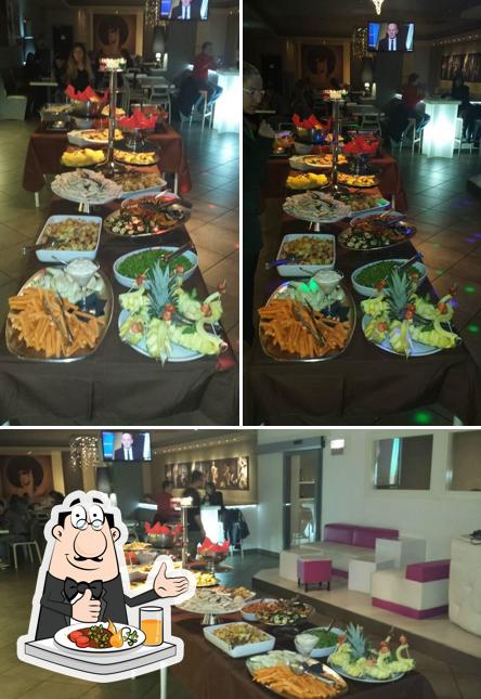 Platti al Jolie Cafe