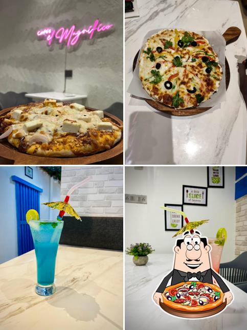 Get pizza at Cafés El Magnífico