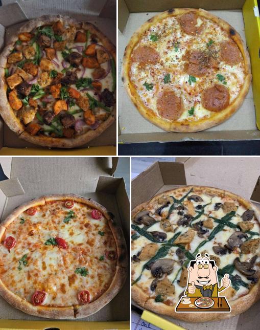 Order pizza at Olio - The Wood Fired Pizzeria