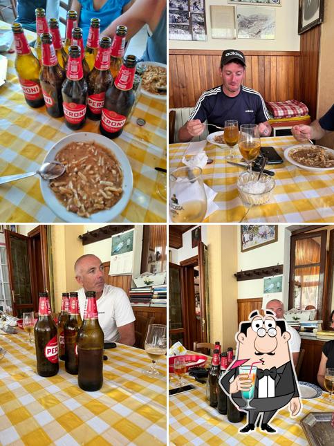 Bar Trattoria Novani Claudia si caratterizza per la bevanda e cibo