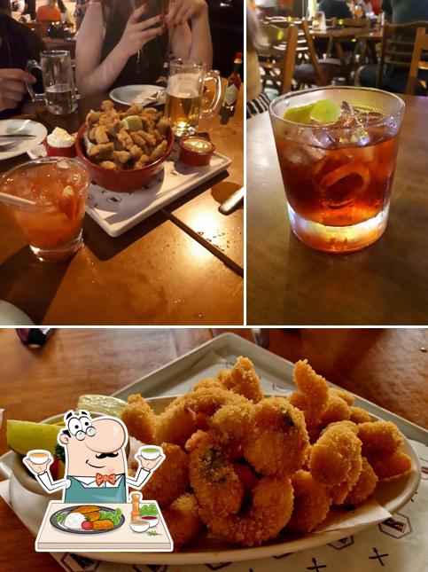 Batatas fritas em R21 Bar & Restaurante - Barra da Tijuca