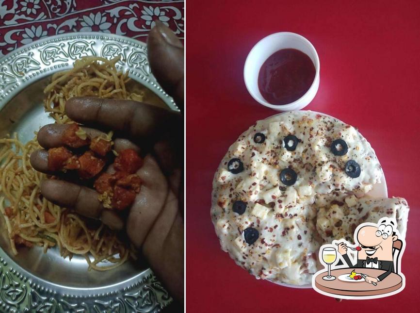 Meals at Ayyan Foods Bakery