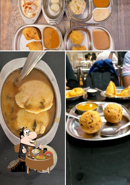 Food at Shree Shanti Bhavan