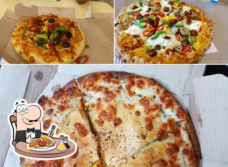 At Domino's Pizza Velekar Nagar, Nagpur, you can enjoy pizza