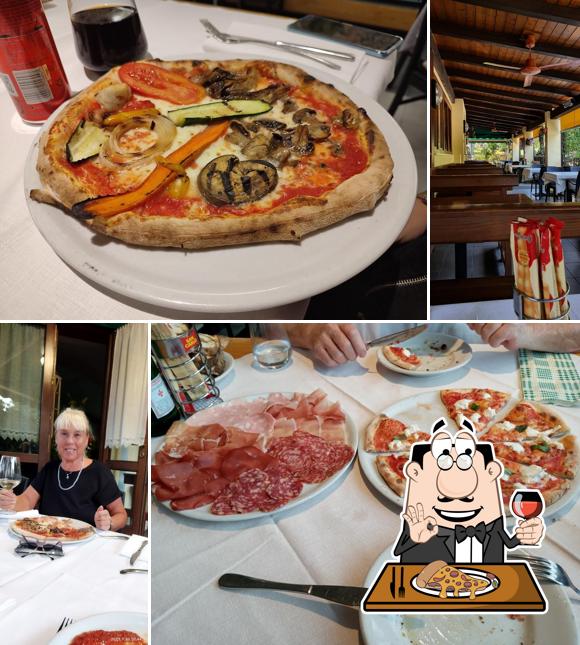 A Pizzeria Da Ciccillo, puoi goderti una bella pizza