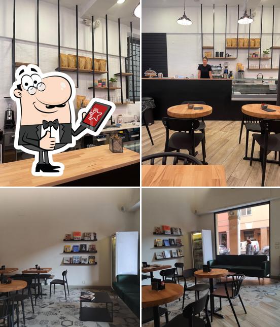 Vedi questa immagine di BURŌ Cafè