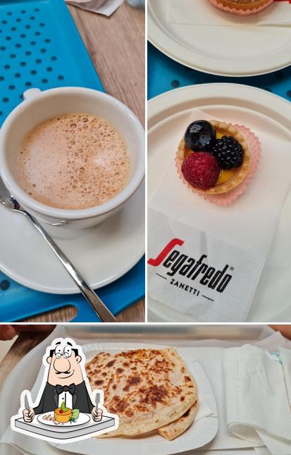 Cibo al Ristorante Con Sapore Conad