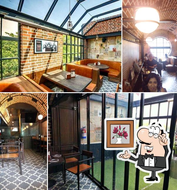 Check out how The Chatter House looks inside