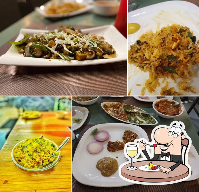 Hotel Devgiri (Pure Veg)
