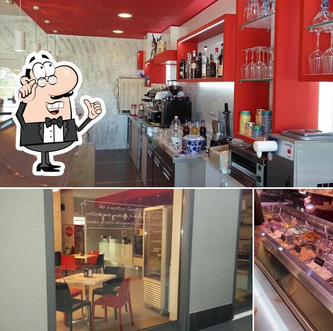 Siediti a un tavolo di Dany Gelateria Yogurteria Bar