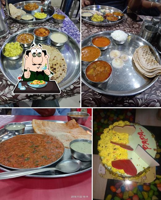 Food at Neelkanth Hotel