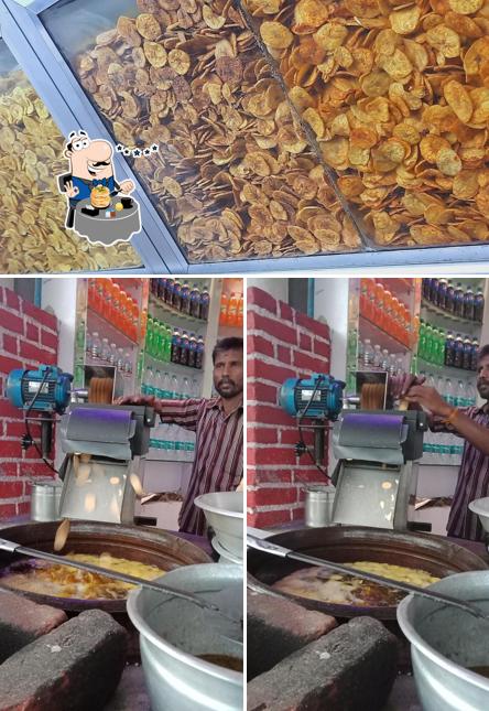 Food at ALATHUR HOT CHIPS & NEW HALWA TOLL GATE