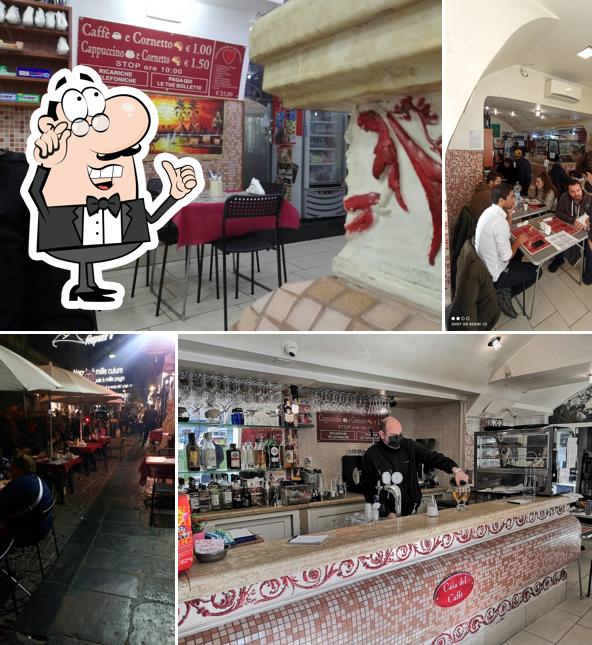 Siediti a un tavolo di Casa del Caffè