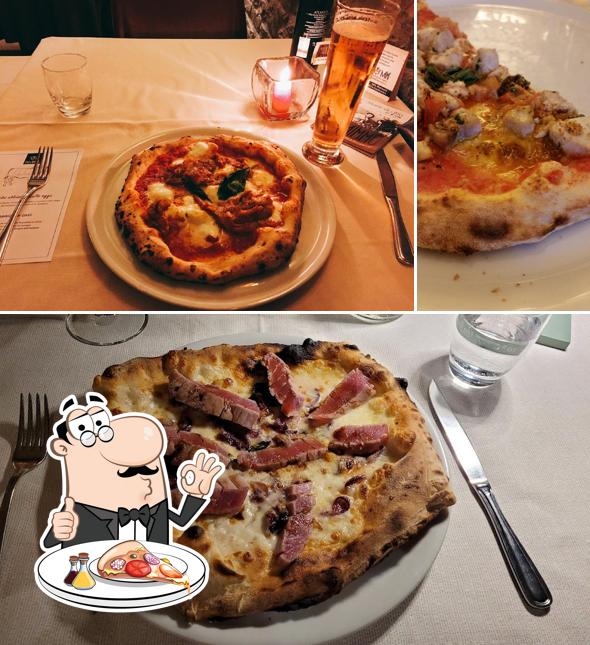 Scegli una pizza a Ristorante Pizzeria da Mimmo