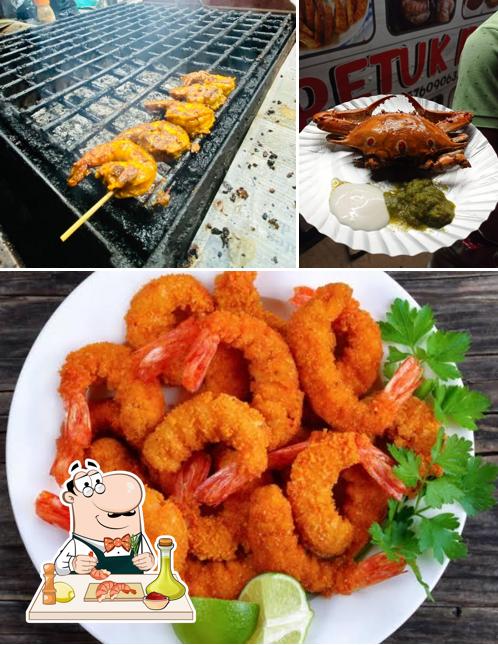 Try out seafood at PETUK RAJA FROZEN FOOD