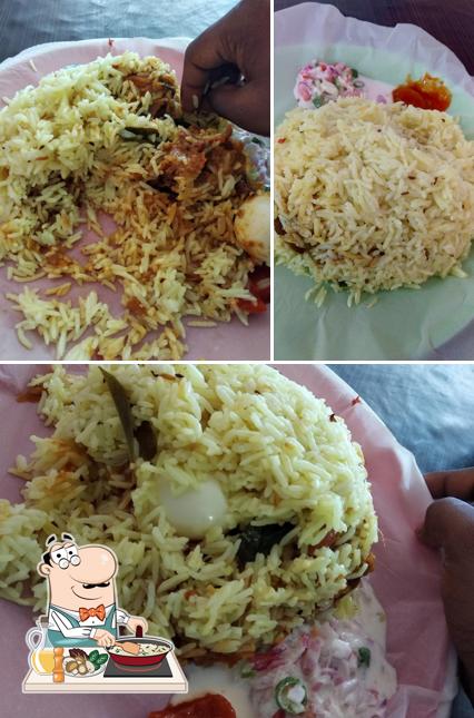 Fried rice at Mother's Bakery & Fast-food
