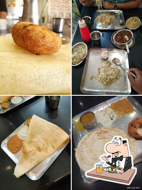 Meals at Hotel Anandaas