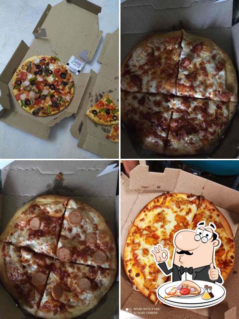 Order pizza at DELICIOUS PIZZA