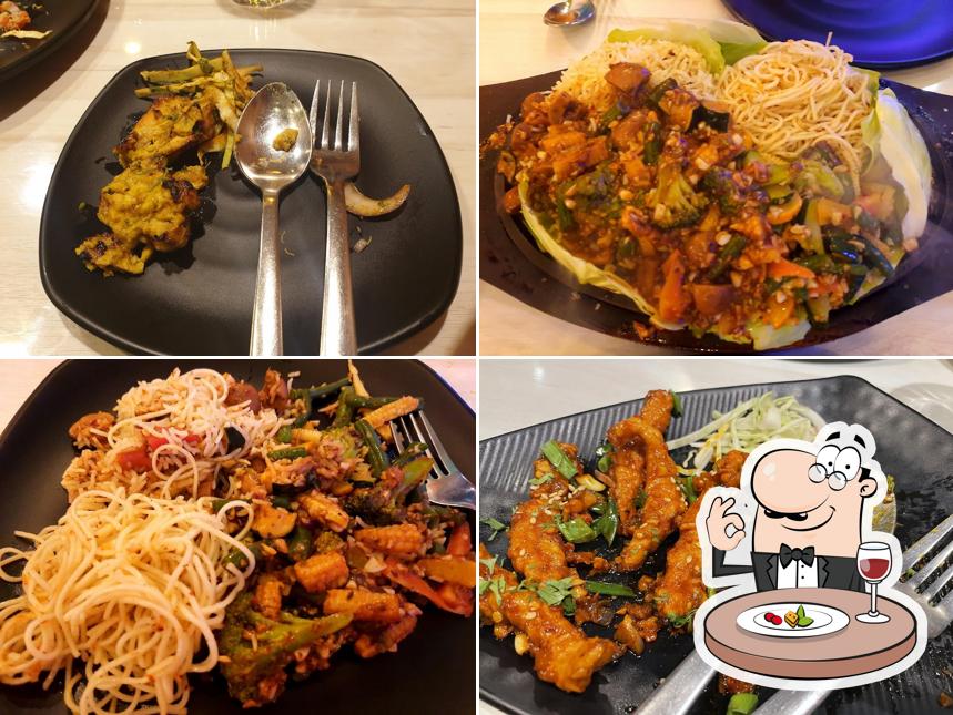 Food at GOLDEN IVY