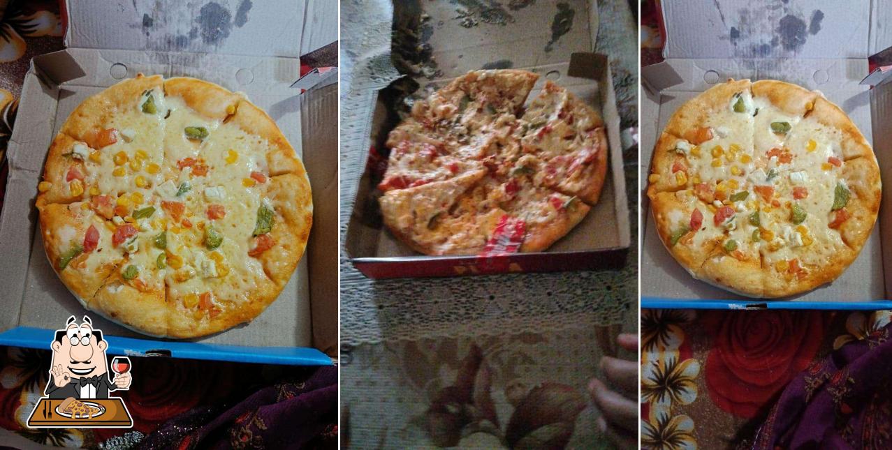 Order pizza at Hot Pizza Point