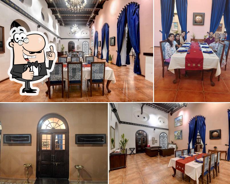 Here's a picture of Kesariya Darbar