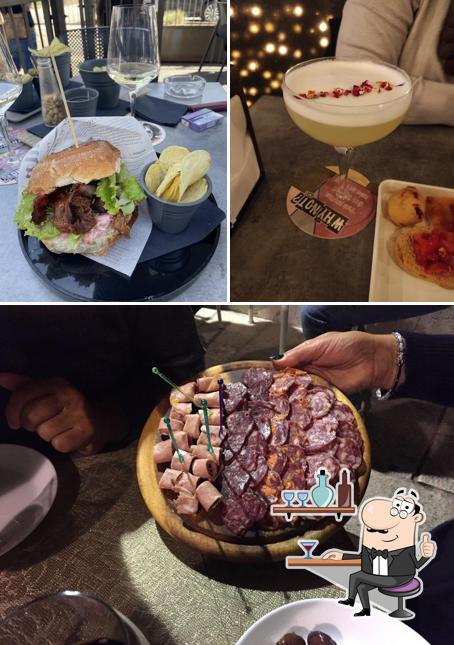 Dai un'occhiata agli interni di Why Not Cafè