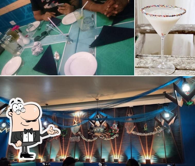 Hotel Anantashram is distinguished by interior and alcohol