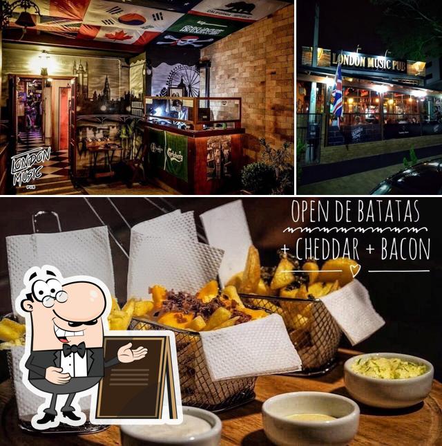A exterior e comida do restaurante