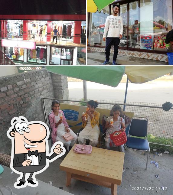 Check out how Alpine store الپائن اسٹور looks inside