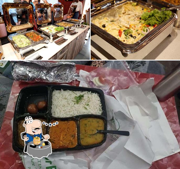 Food at Buffet Tree