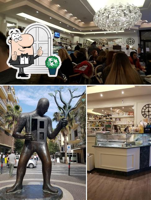 Gli esterni di Caffè Florian