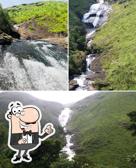 The exterior of Palozhukumpara Restaurant