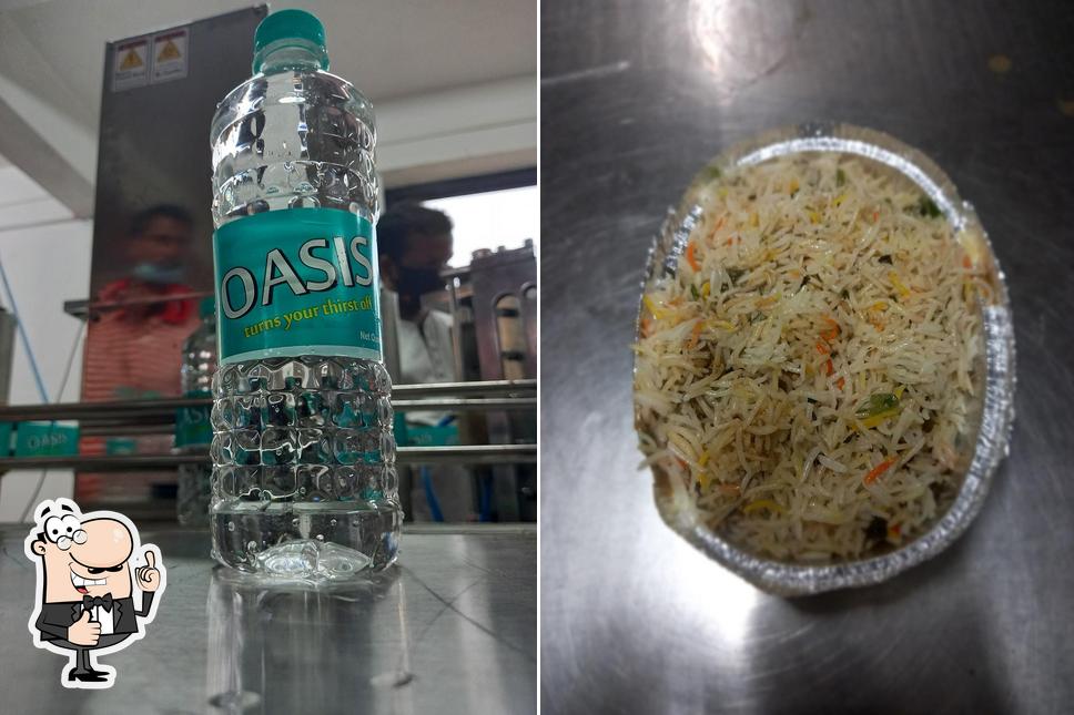 Look at this picture of Hotel Crispy