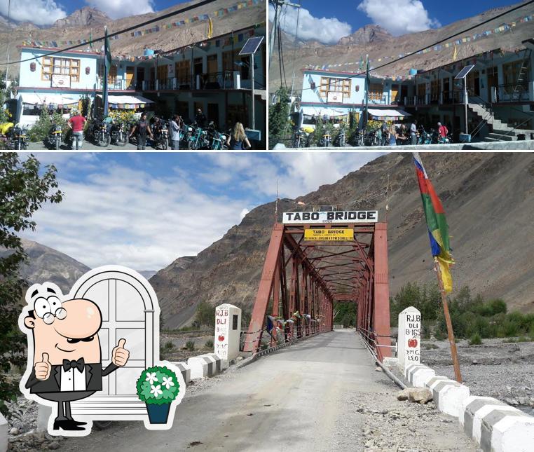 The exterior of Hotel Tiger Den