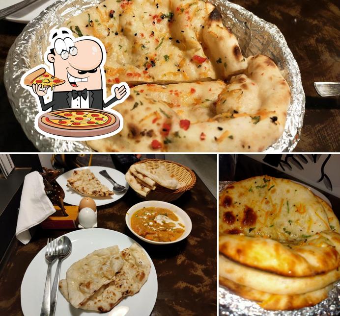 Order pizza at Alpino