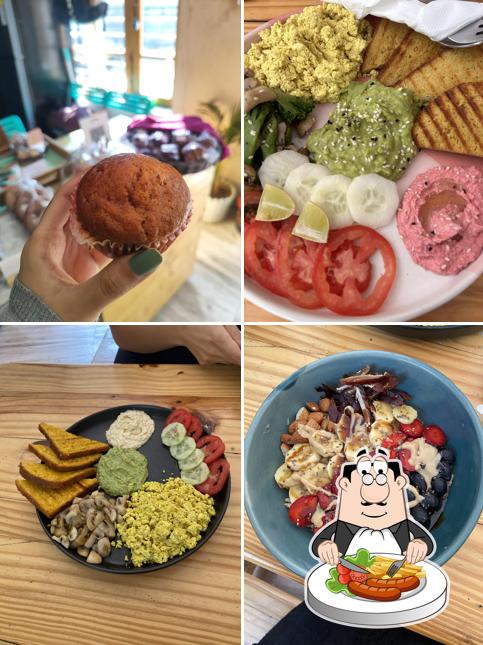 Meals at Cookie Lady speciality coffee plant based