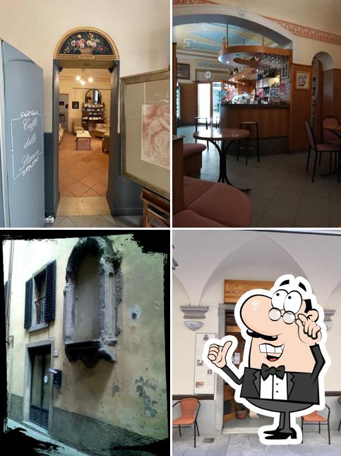 Siediti a un tavolo di Caffè le Stanze