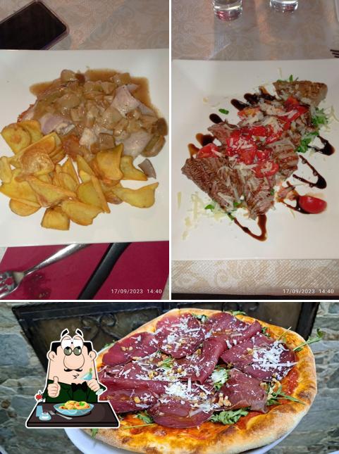 Cibo al Bar Ristorante Pizzeria "Il Boschetto del Santuario"