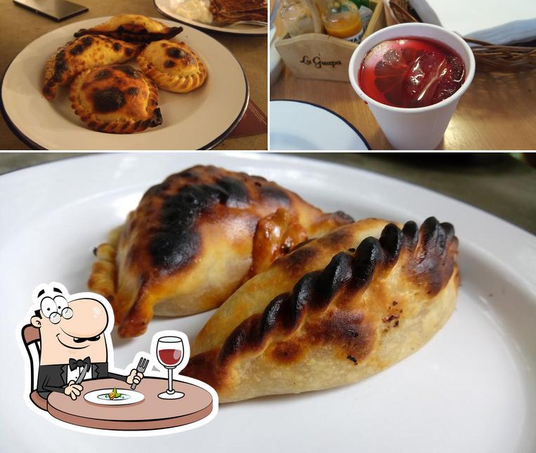 Platos en La Guapa Empanadas Artesanais e Café - Jardins