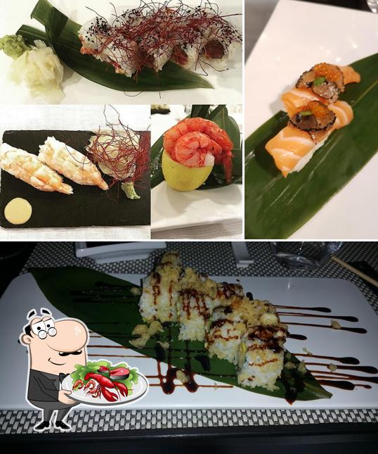 Ordina tra i vari prodotti di cucina di mare proposti a Dude Sushi Bar