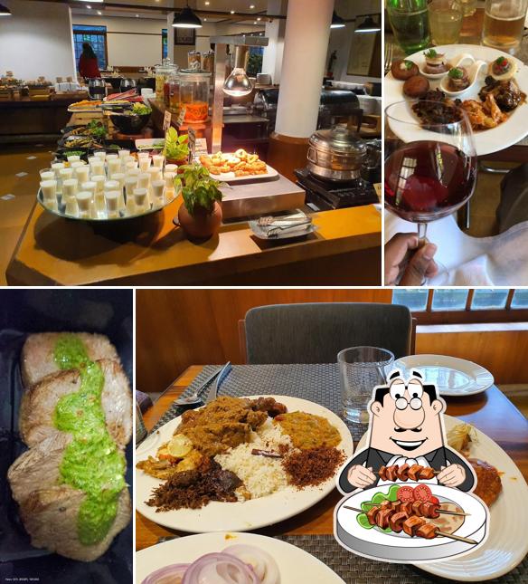 Food at Tharavadu Multi-Cuisine Restaurant Casino Hotel