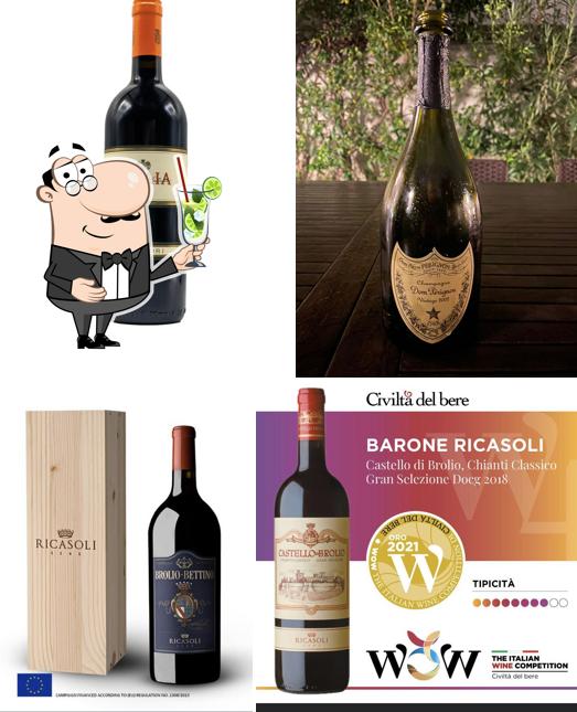 Goditi un drink a Enoteca Eccellenze di Luigi